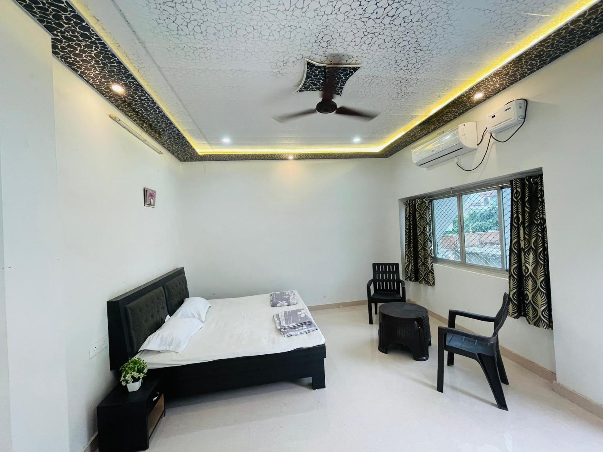 Guest house Sanskar Residency